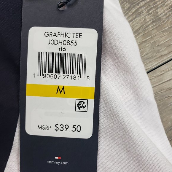 TOMMY HILFIGER WOMEN GRAPHIC FLAG SIZE MEDIUM - Picture 9 of 11